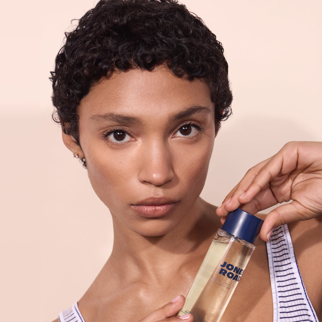 BODY OIL - US 5208