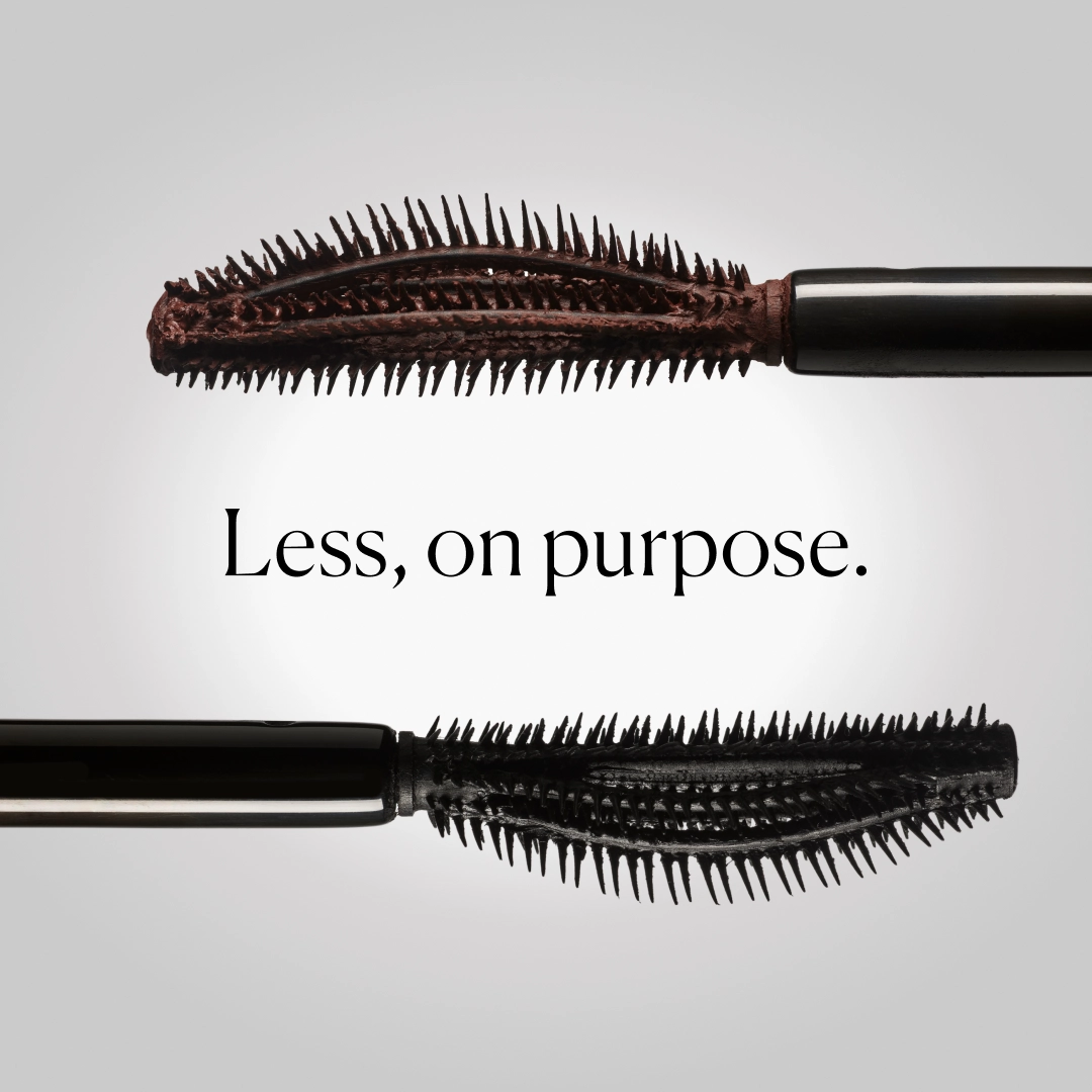 MINIMALIST DEFINING MASCARA - US 9436
