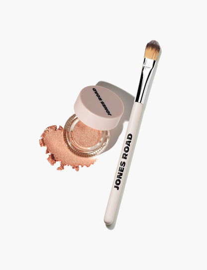 THE DETAIL BRUSH - US 7752