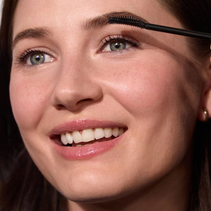 MINIMALIST DEFINING MASCARA - US 8753
