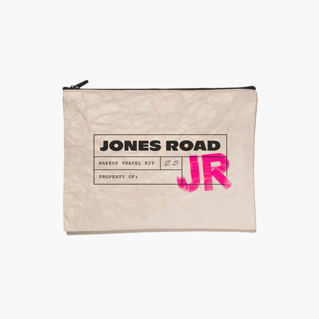 THE MAKEUP TRAVEL KIT 2.0 - US 7813